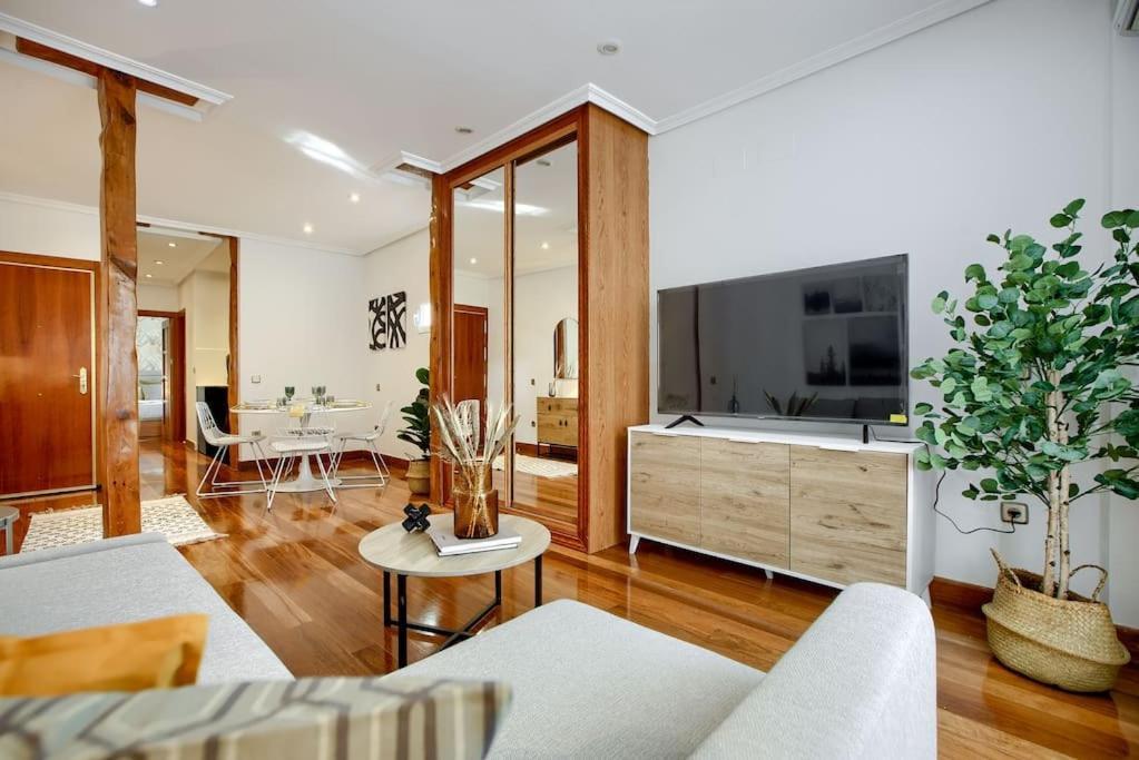 Great Flat In The Center Of Madrid-Comend-3-I Экстерьер фото